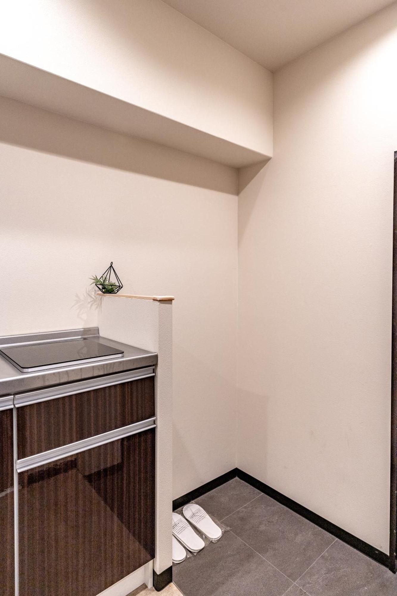 Lite House Shinsaibashi IV Hotel Osaka Exterior photo