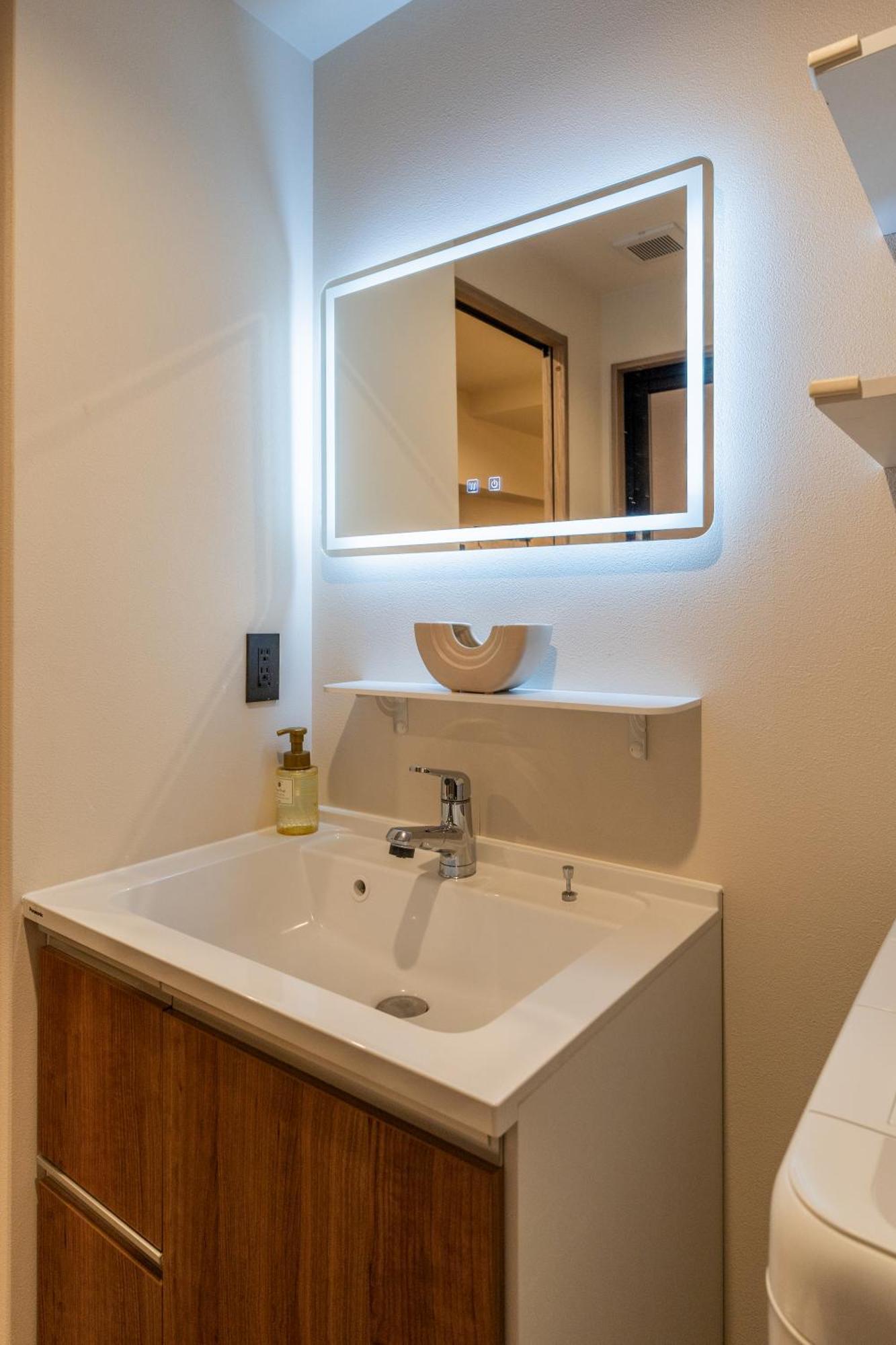 Lite House Shinsaibashi IV Hotel Osaka Exterior photo